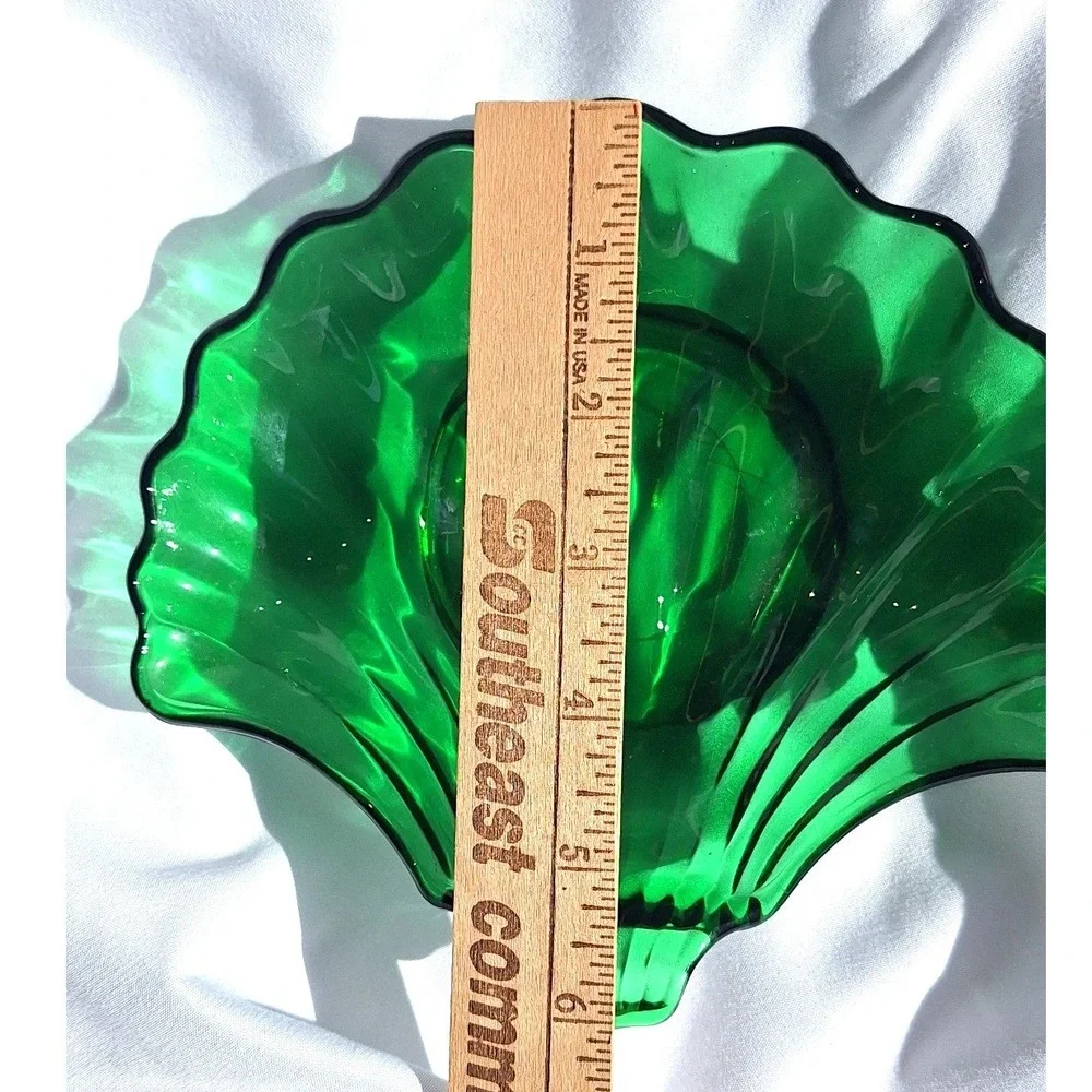Vtg anchor Hocking Green Glass Seashell Trinket Dish candy Bowl cottage core